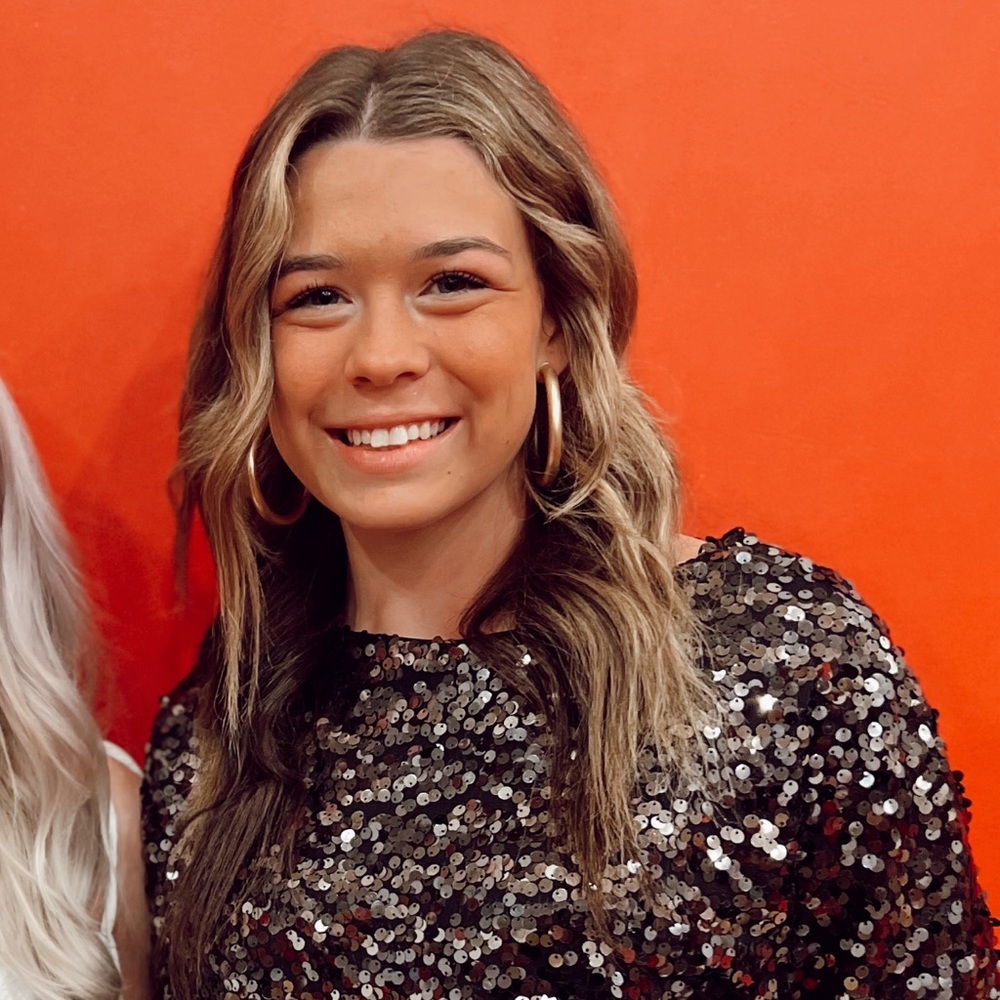Meet your Posher, Kelsey